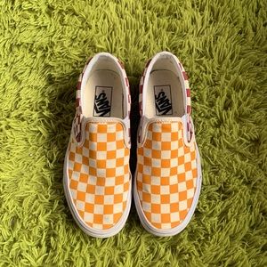 women’s 6.5 multi colored checkered Vans
